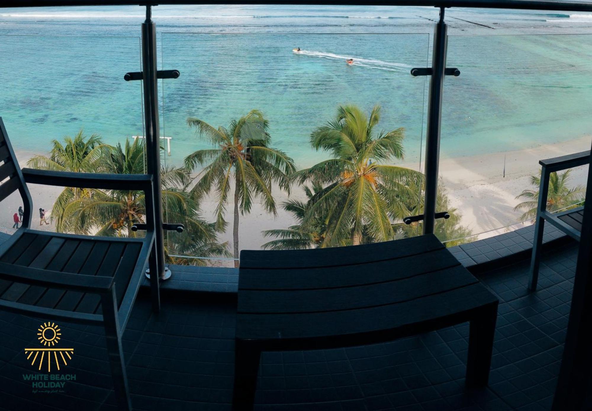 White Beach Holiday At Hulhumale' Exteriör bild